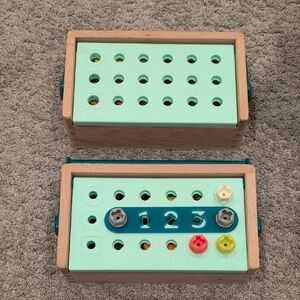 Wooden Construction/Building Toy with Colorful Pegs & Container